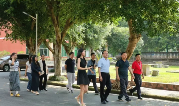 行知学校